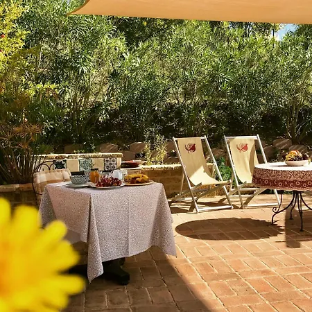 Country Houses With Pool In Le Marche Ponzano di Fermo