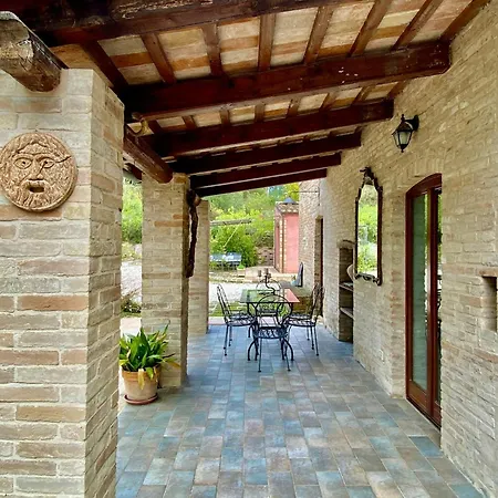 Σπίτι διακοπών Country Houses With Pool In Le Marche